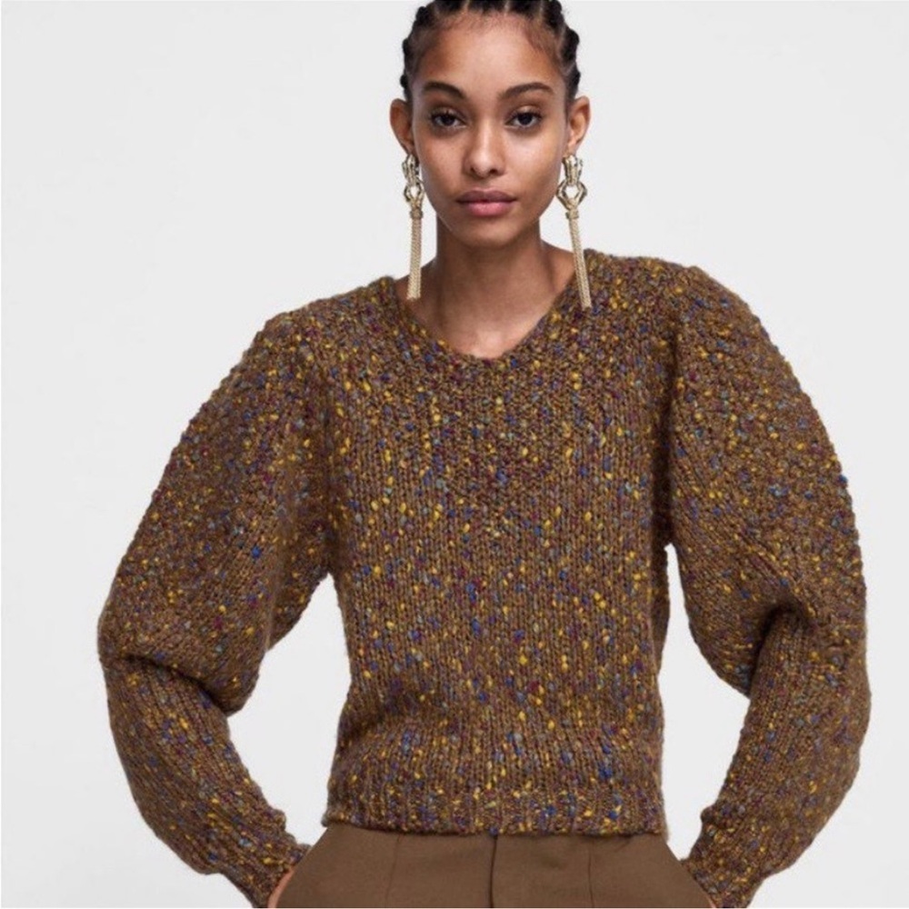 Zara Balloon Sleeve sweater 💚